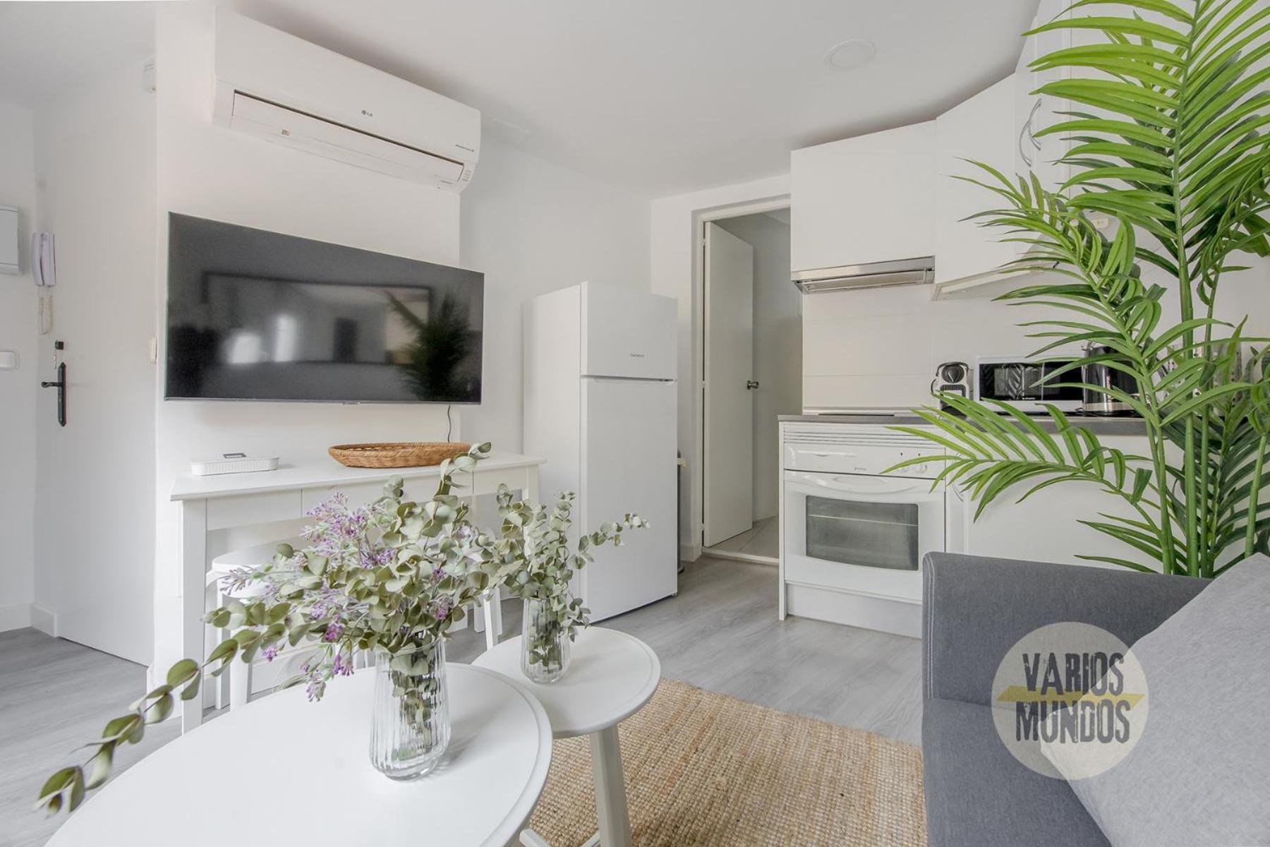 Atico Calle Silva Para 3Pax Con Terraza Esquina Con Gran Via E2 마드리드 외부 사진